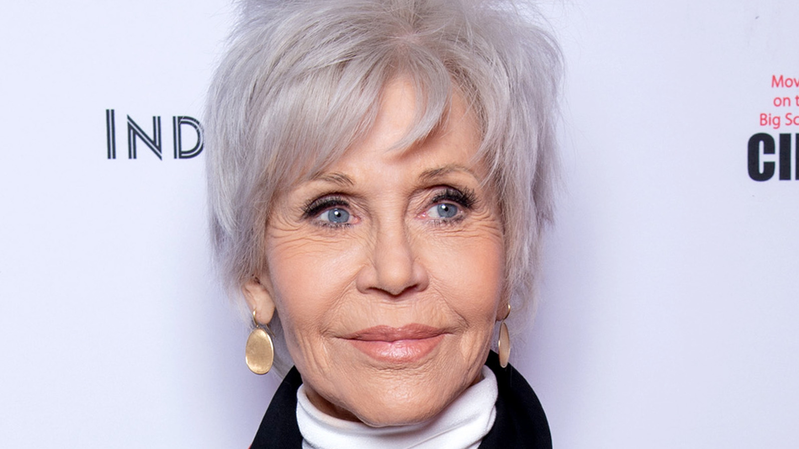 How Jane Fonda Really Feels About Her Gray Hair