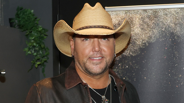 Jason Aldean smiling in close-up