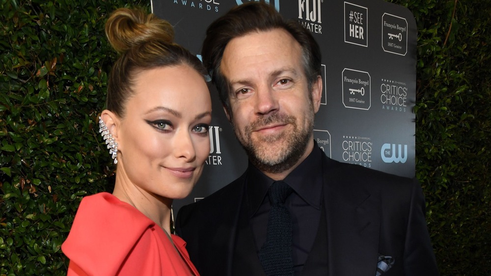 Olivia Wilde and Jason Sudeikis smiling