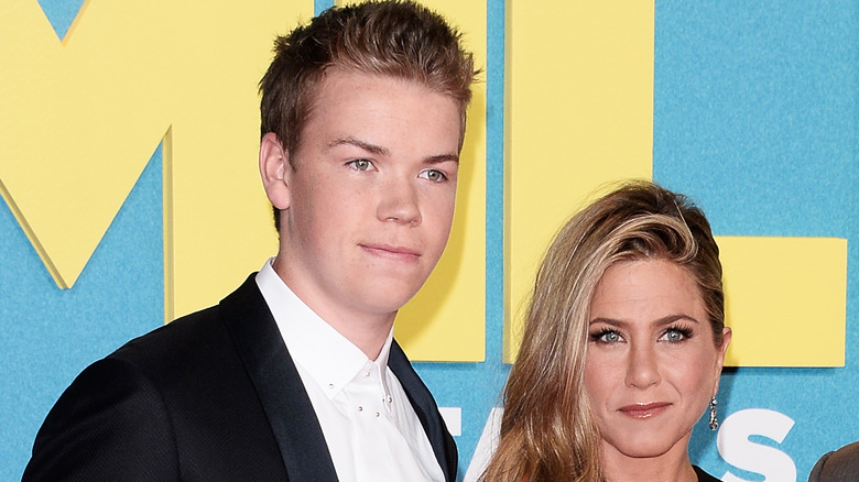 Will Poulter, Jennifer Aniston posing