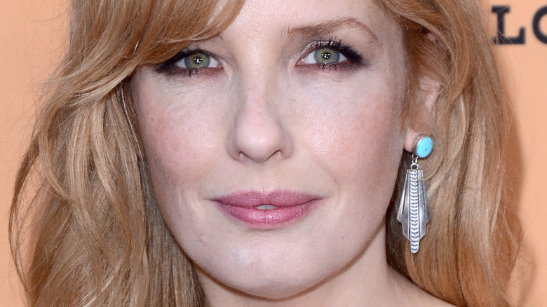 Kelly Reilly posing