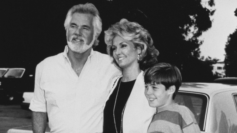 Kenny Rogers, Marianne Gordon, and son Christopher pose together
