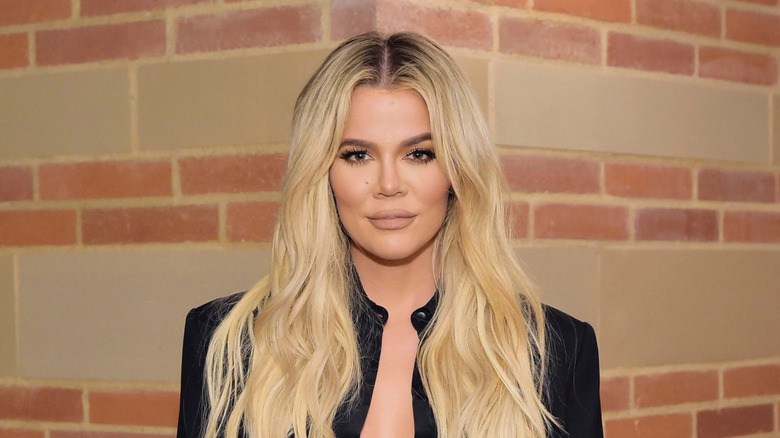 Khloe Kardashian posing red carpet