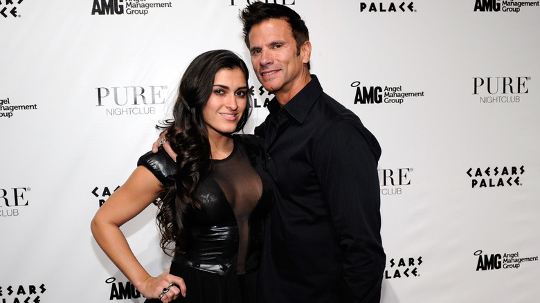 Lorenzo Lamas posing with his fifth wife Shawna Craig.