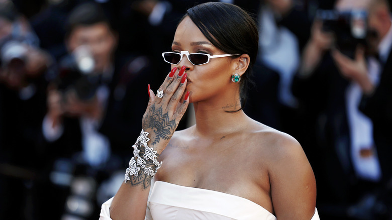 Rihanna posing on the red carpet