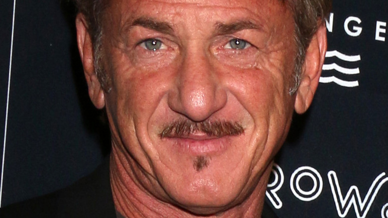 Sean Penn smiles on the red carpet