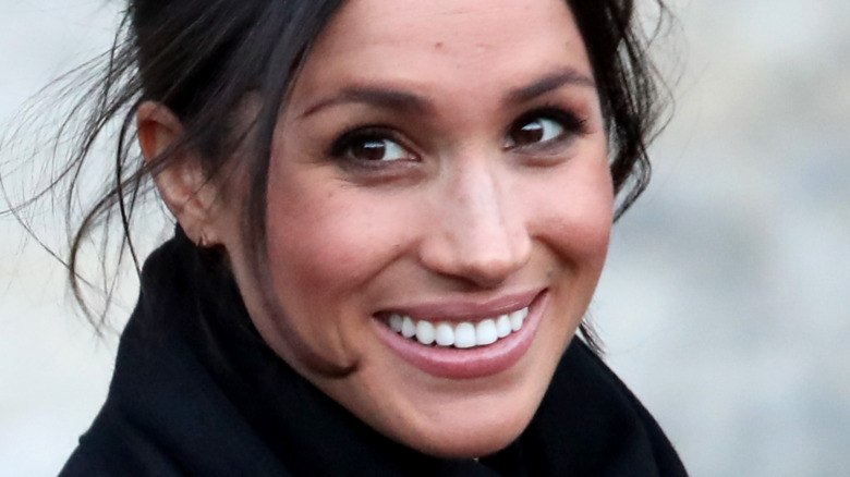 Meghan Markle messy hair