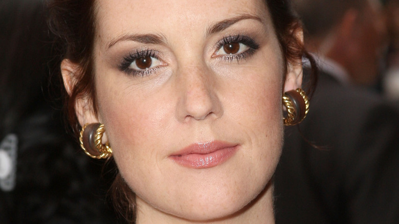 Melanie Lynskey posing