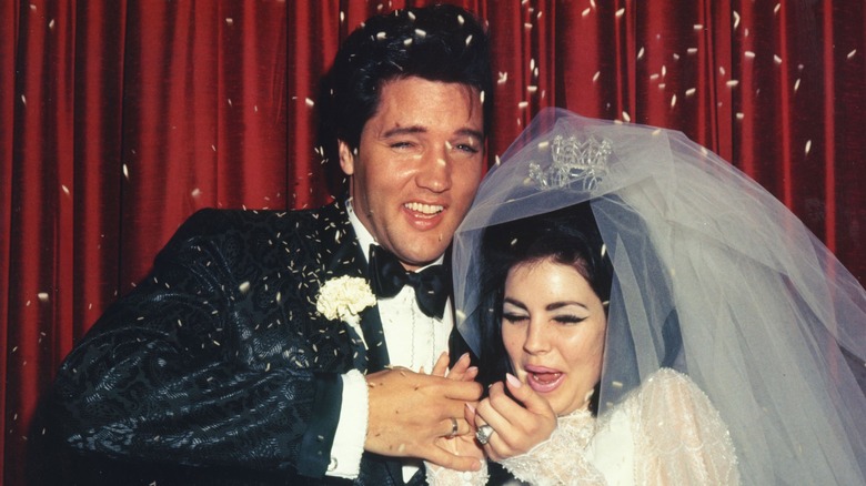 Elvis Presley and Priscilla Presley wedding 