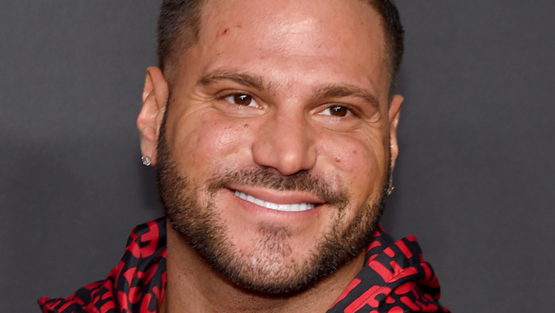 Ronnie Ortiz-Magro smiling on the red carpet