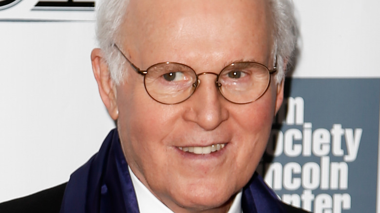 Charles Grodin smiles on the red carpet