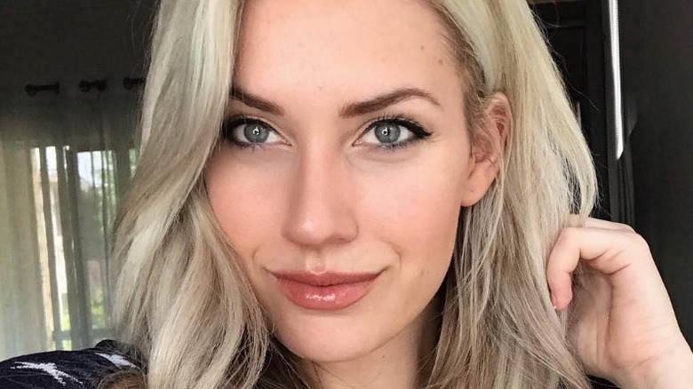 Paige Spiranac smiling selfie