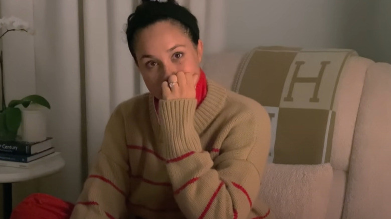 Meghan Markle with Hermes blanket