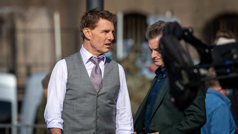 Tom Cruise wearing suit on movie set
