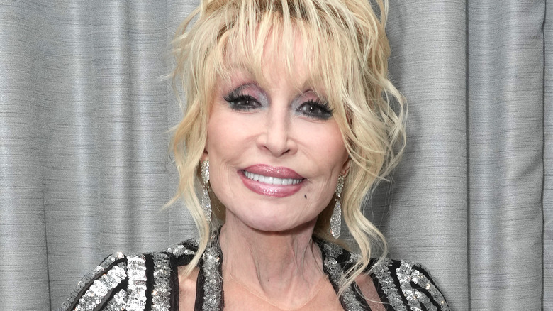 Dolly Parton smiling