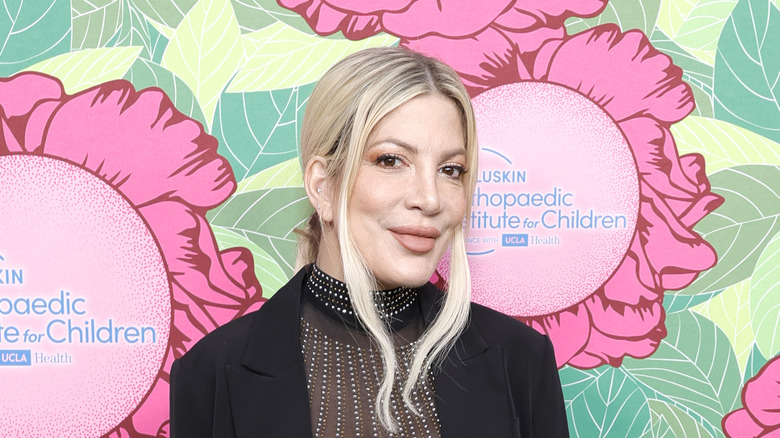 Tori Spelling smiling