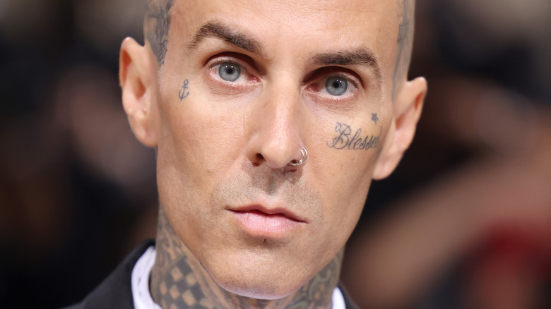 travis barker on the red carpet 