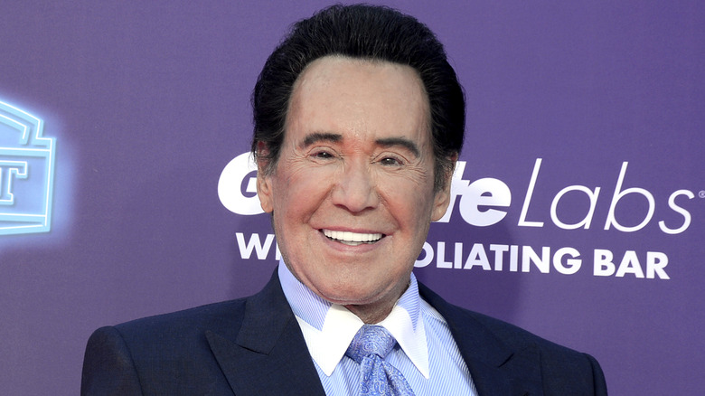 Wayne Newton jet black hair