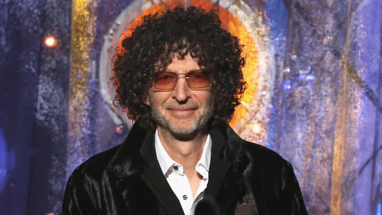 Howard Stern And Bill Maher's Rocky Friendship, Explained