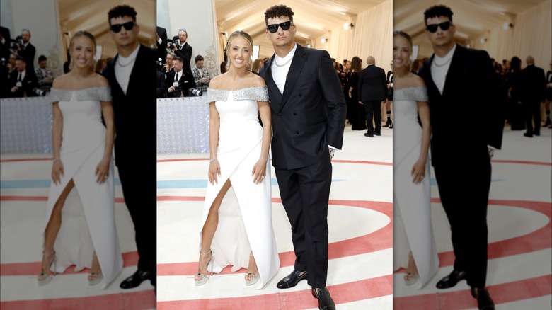 Brittany Mahomes, Patrick Mahomes posing