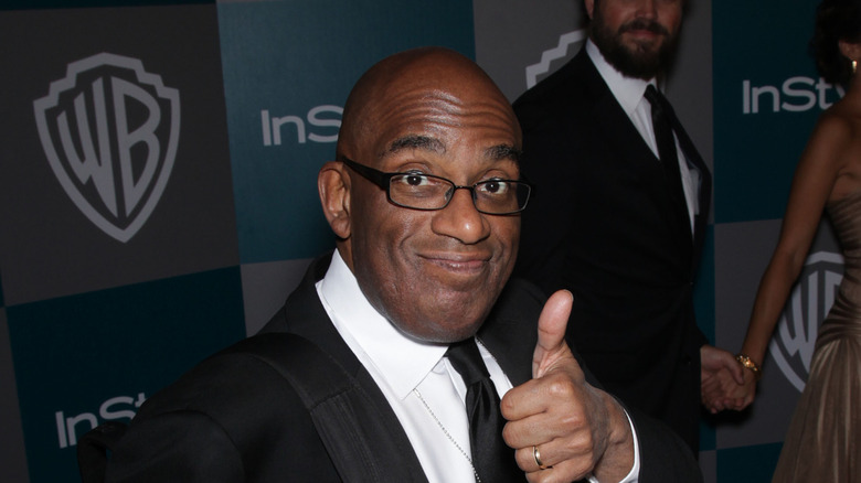 Al Roker thumbs up