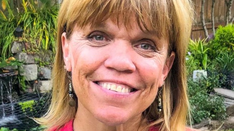 Amy Roloff smiling