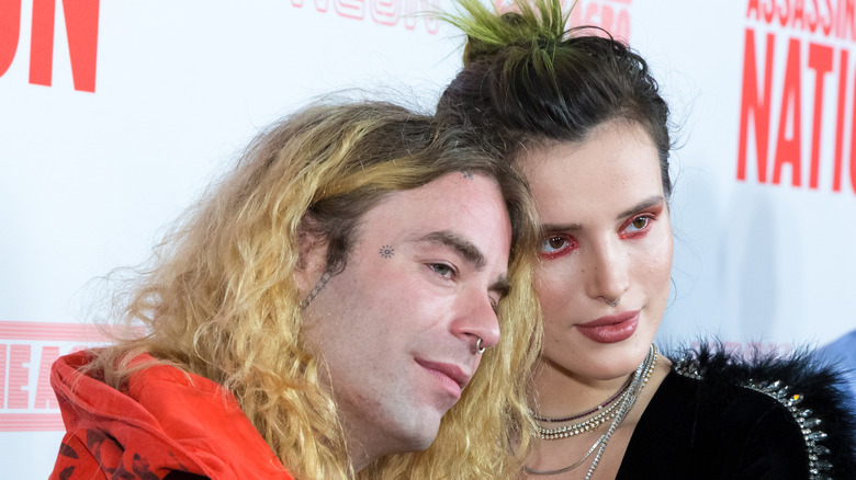 Bella Thorne and Mod Sun posing in 2018