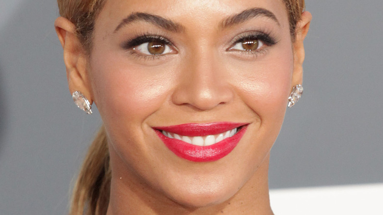 Beyoncé smiling