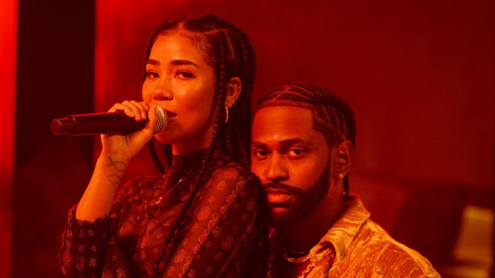 Big Sean and Jhene Aiko on stage