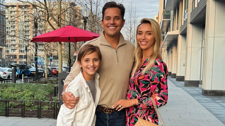 Bill, Giuliana, and Duke smiling