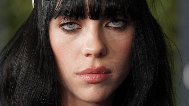 Billie Eilish Black short hair