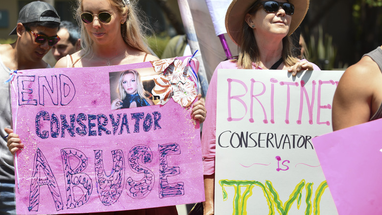 Britney Fans, Los Angeles, July 18, 2021