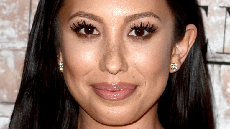 Cheryl Burke grinning 