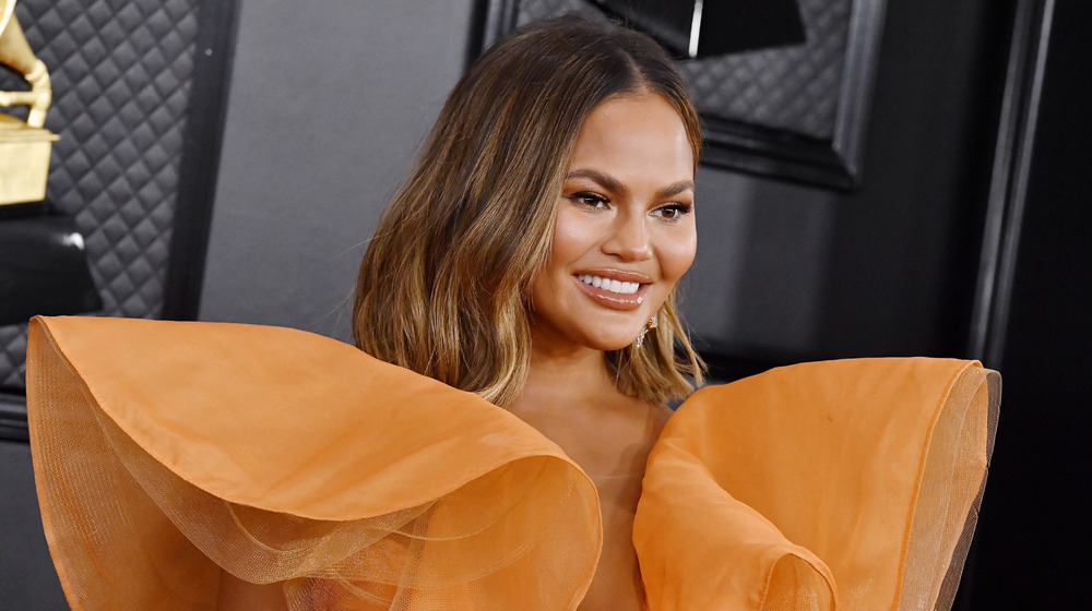 Chrissy Teigen on the red carpet