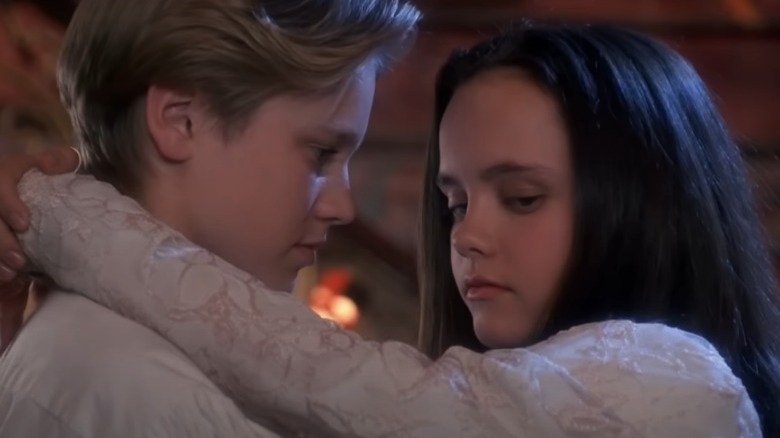 Devon Sawa as human Casper and Christina Ricci as Kat dance in "Casper"