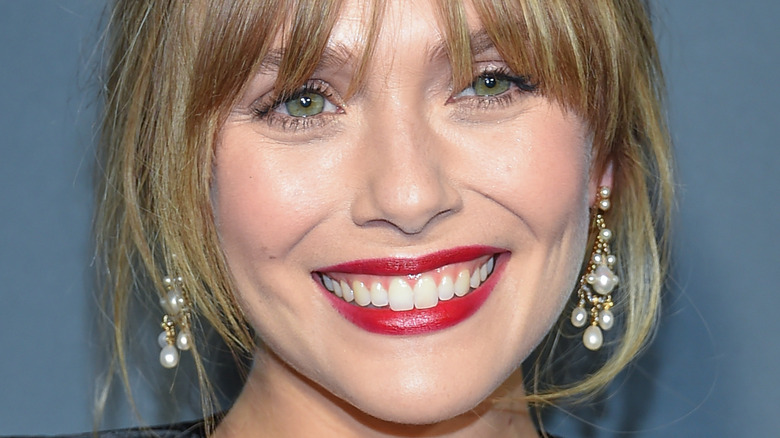 Elizabeth Olsen in red lipstick