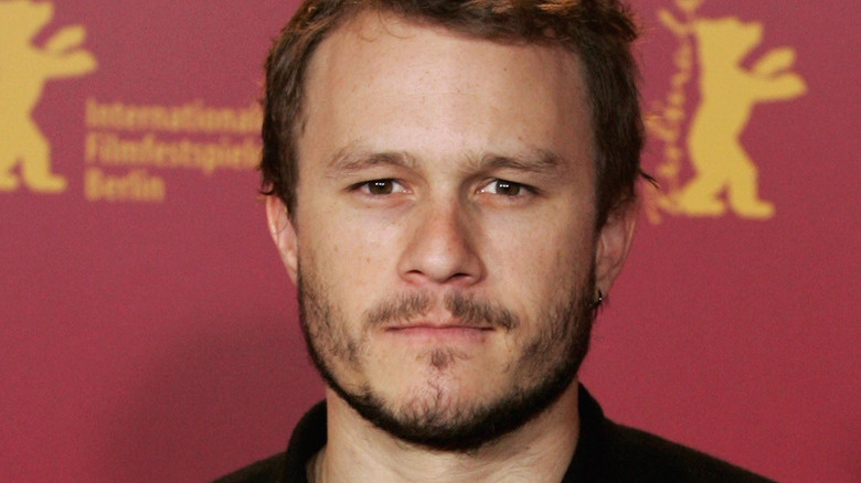 Heath Ledger posing