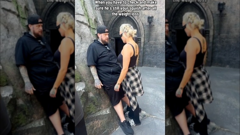 Jelly Roll and Bunnie Xo doing a TikTok