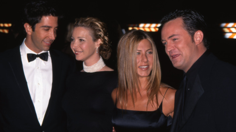 Jennifer Aniston and Friends stars on red carpet 