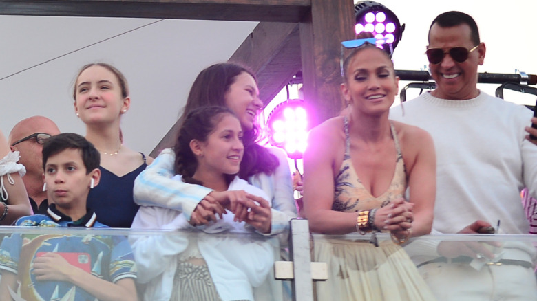 Jennifer Lopez and Alex Rodriguez with their kids