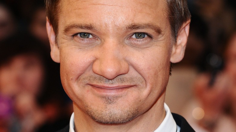 Jeremy Renner smiling