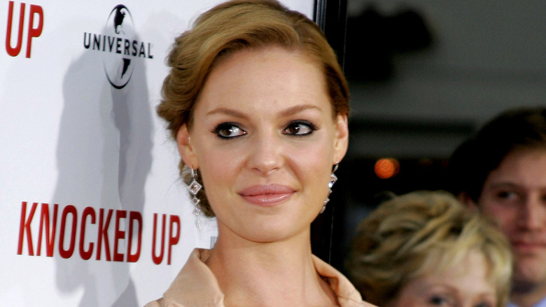 Katherine Heigl giving sideye 