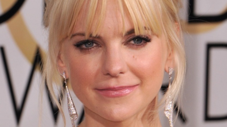 Anna Faris attends Los Angeles Premiere of "OVERBOARD" on April 30th, 2018