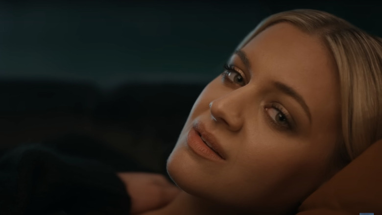 Kelsea Ballerini in Rolling Up the Welcome Mat