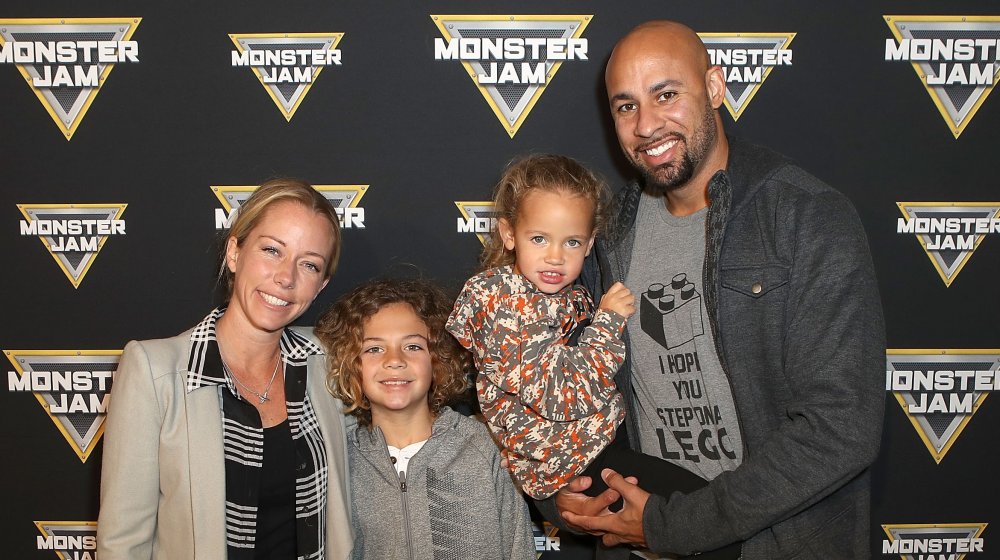  Kendra Wilkinson, Hank Jr., Alijah, Hank Baskett