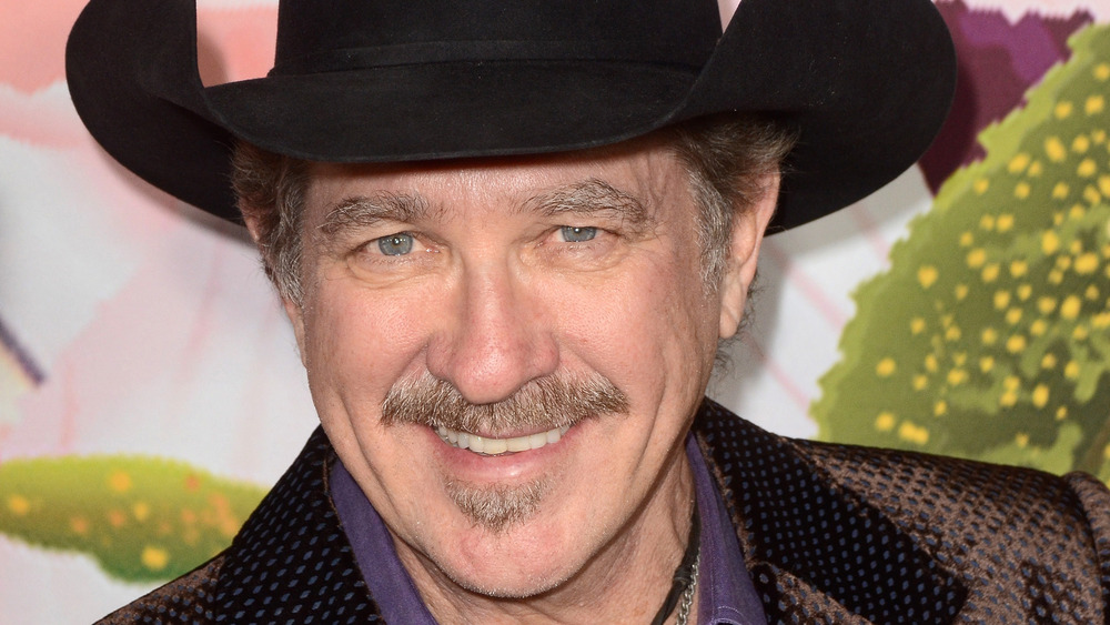 Kix Brooks smiling at an event