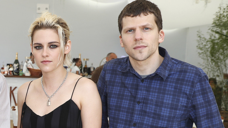 Kristen Stewart and Jesse Eisenberg posing 