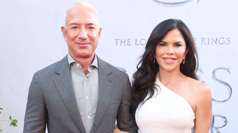Jeff Bezos and Lauren Sánchez Bezos at The Lord Of The Rings: The Rings Of Power" Los Angeles Red Carpet Premiere
