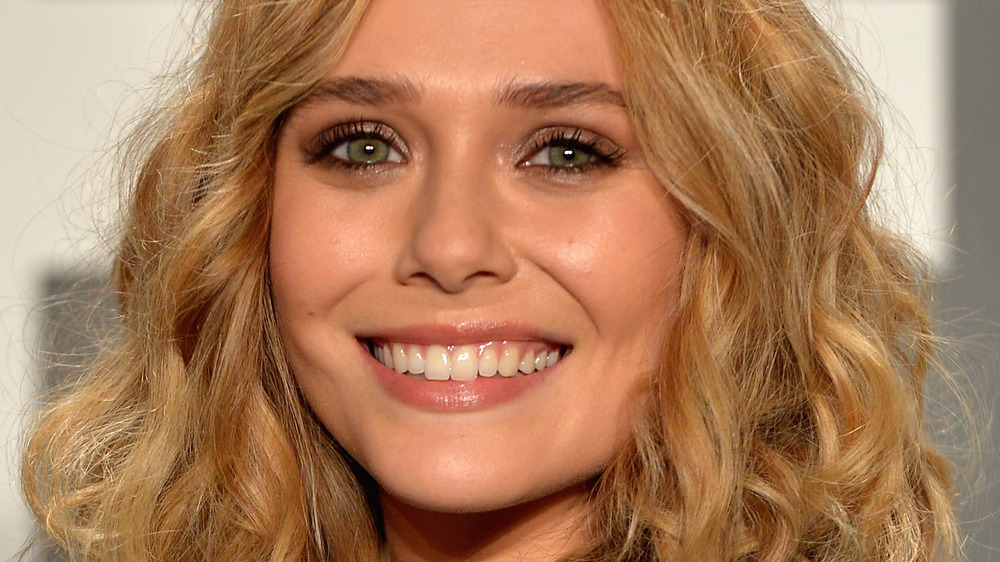 Elizabeth Olsen in short bob