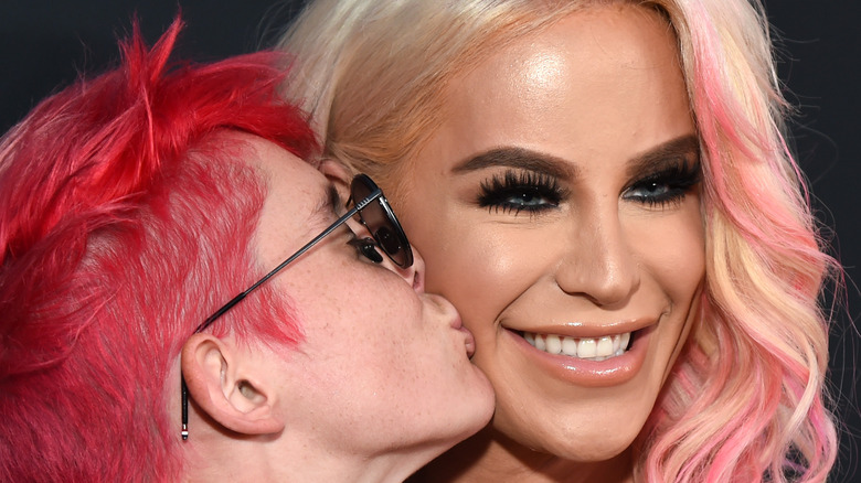 Nats Getty kissing Gigi Gorgeous